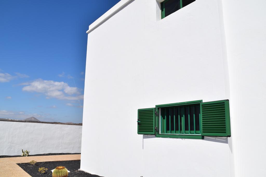 Tías Alhambra Apartamentos מראה חיצוני תמונה