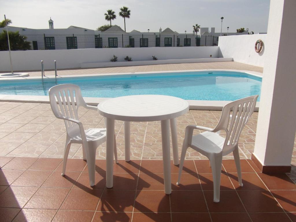 Tías Alhambra Apartamentos מראה חיצוני תמונה